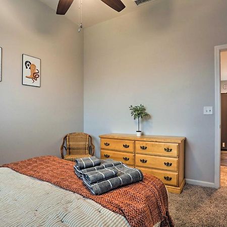 Stunning Clovis Home About 1 Mile To Old Town! Exterior photo