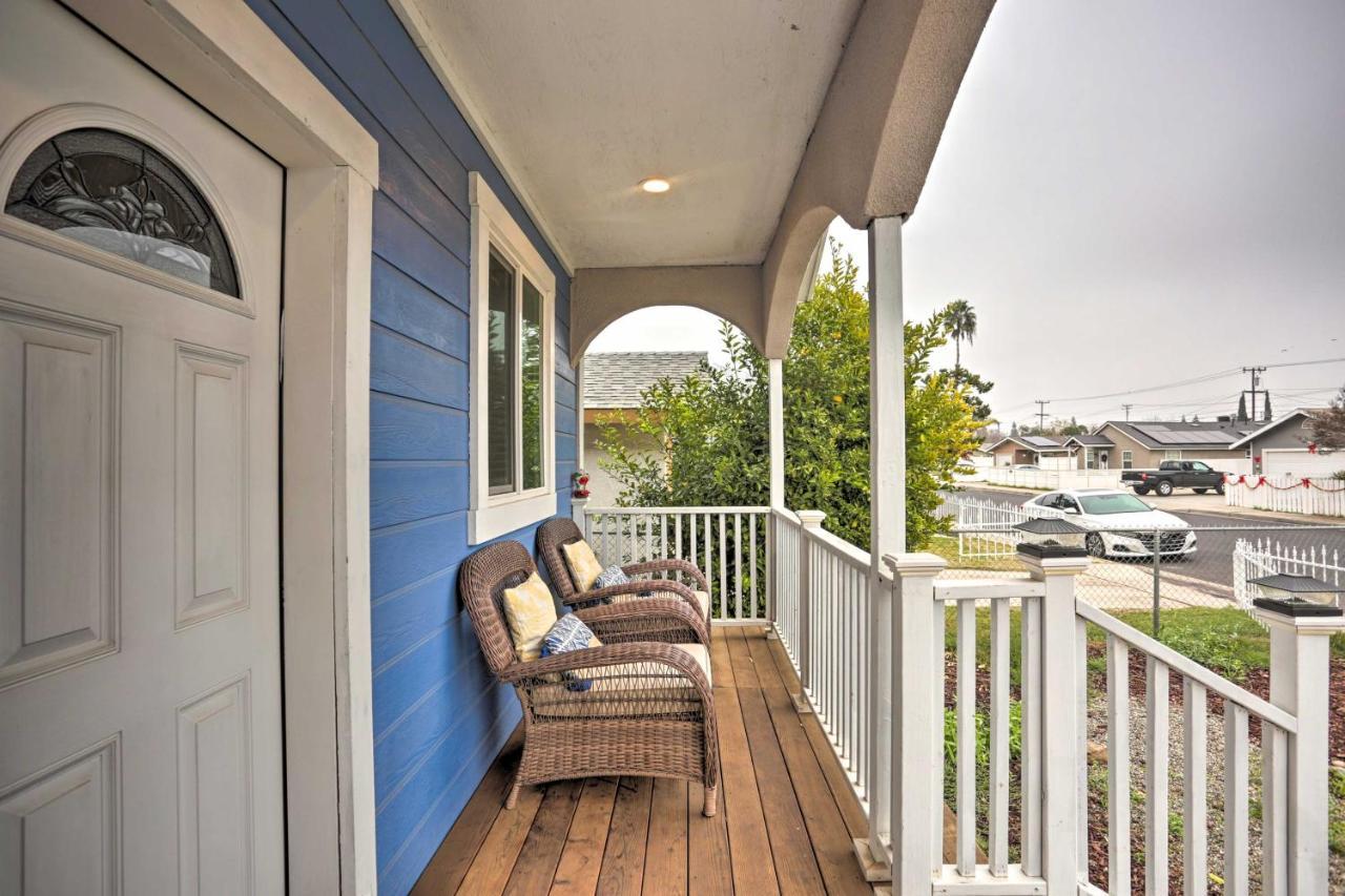 Stunning Clovis Home About 1 Mile To Old Town! Exterior photo