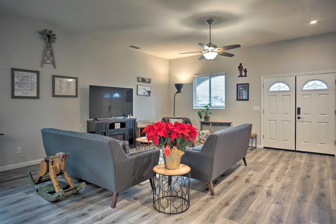 Stunning Clovis Home About 1 Mile To Old Town! Exterior photo